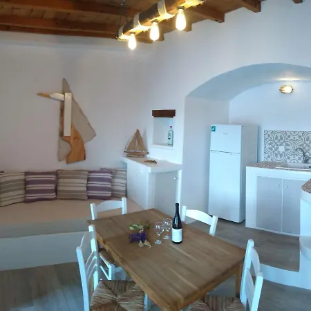 Feriehus Milos By The Sea - Eco House